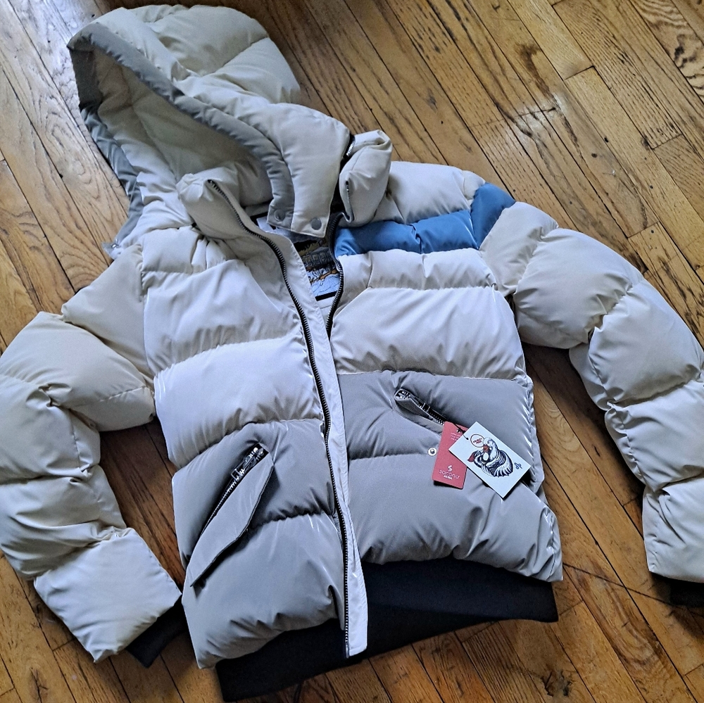 Men's Woodpecker puffer jacket Men's medium